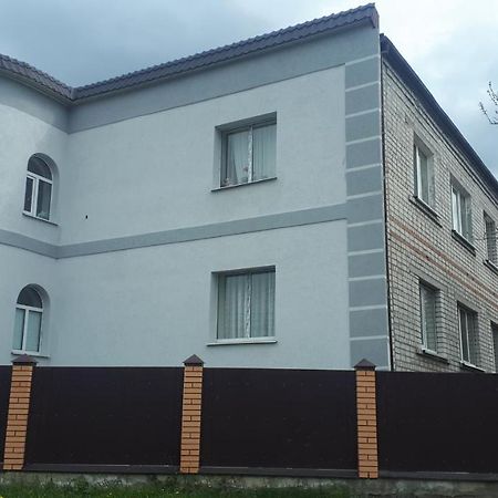 Окремі Номери В Гостьовому Будинку Типу Guest House โครโปนิตสกี ภายนอก รูปภาพ
