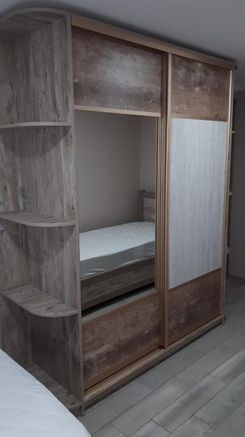 Окремі Номери В Гостьовому Будинку Типу Guest House โครโปนิตสกี ภายนอก รูปภาพ