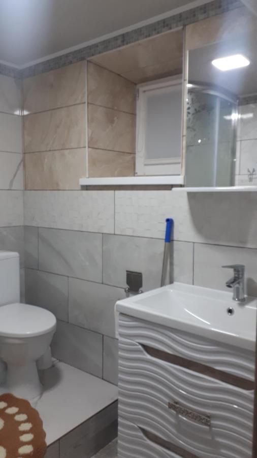 Окремі Номери В Гостьовому Будинку Типу Guest House โครโปนิตสกี ภายนอก รูปภาพ